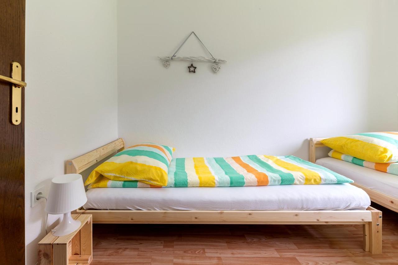 Apartment Valy - Free Bikes, Relaxing Terrace & Near Bled Exterior foto